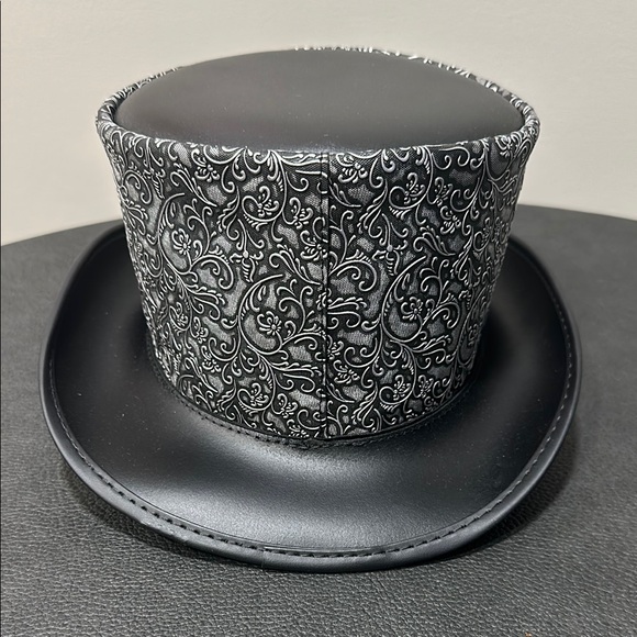 Black Top Hat with Textured Band and Silver Trim - Picture 4 of 9